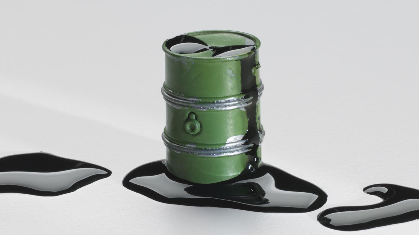 how-much-does-a-55-gallon-drum-of-oil-weigh