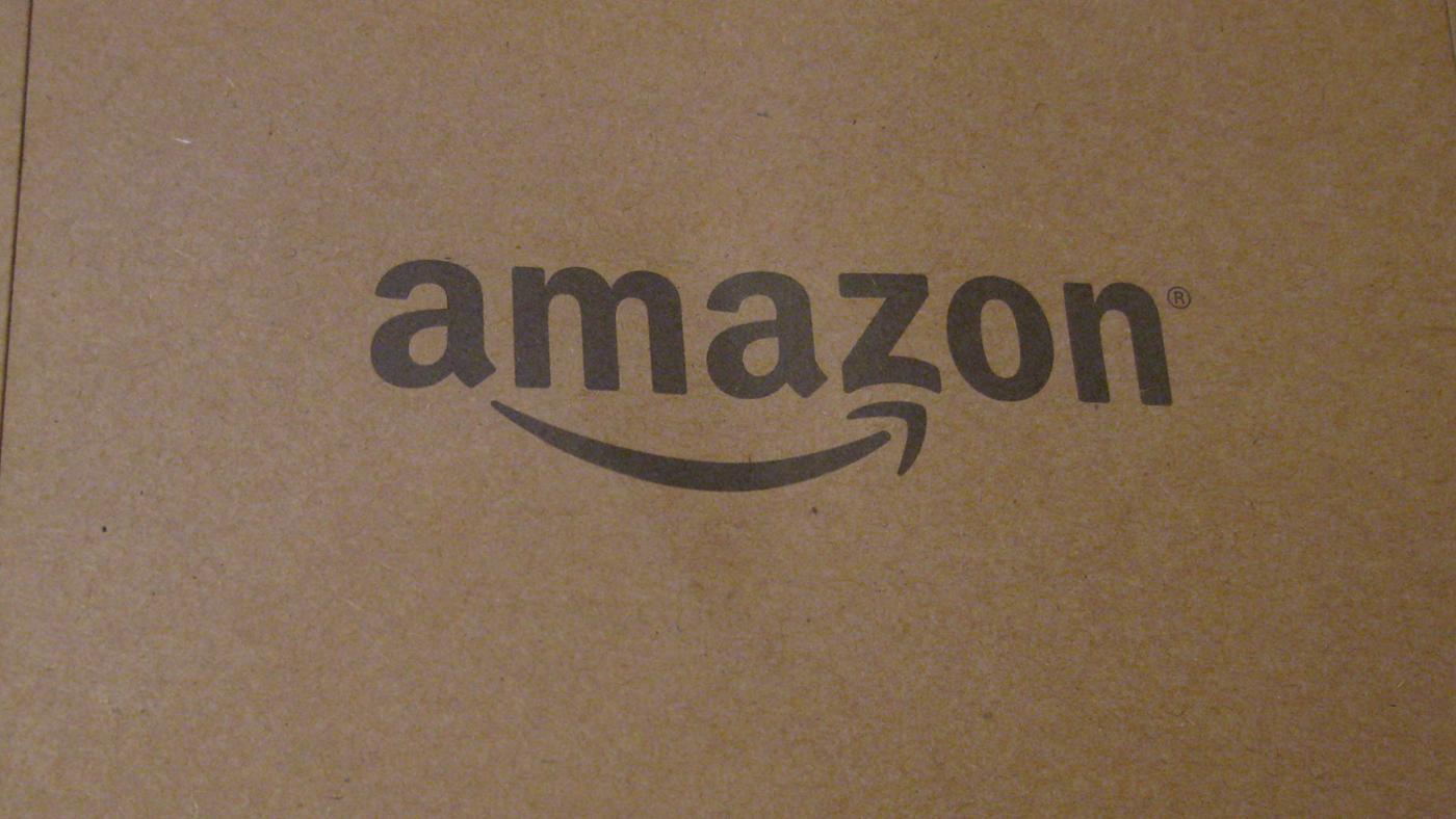 i want the telephone number to amazon