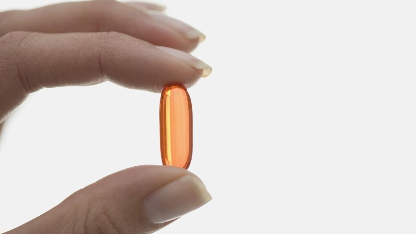 How Do You Convert 4,000 IU of Vitamin D to Milligrams?