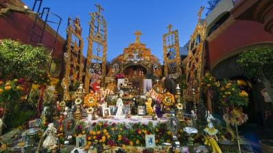 Día de los Muertos: Traditions, History & Contemporary Ways to Celebrate