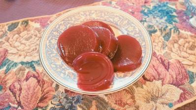 Strange Americana: Why Is Canned Cranberry Sauce Such a Holiday Staple?