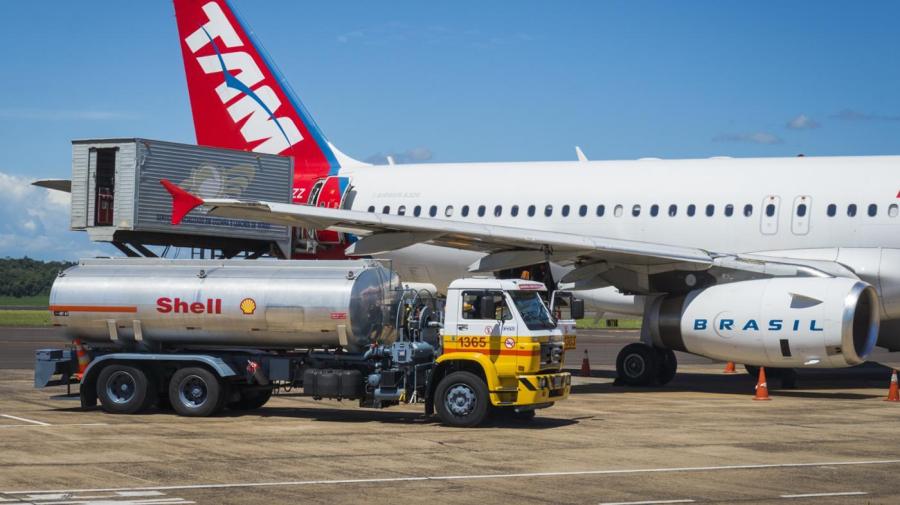 What Is the Fuel Consumption of an Airbus A320?